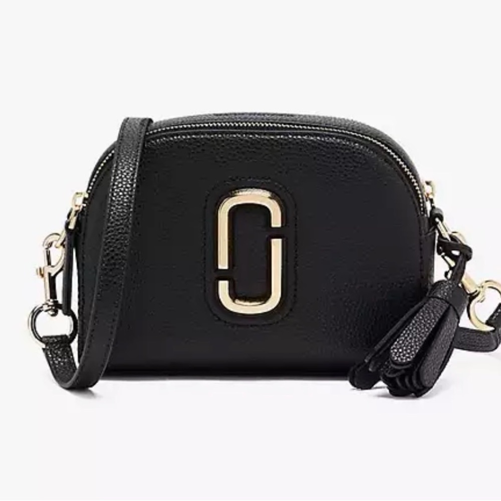 Marc Jacob’s Black Leather Crossbody Bag